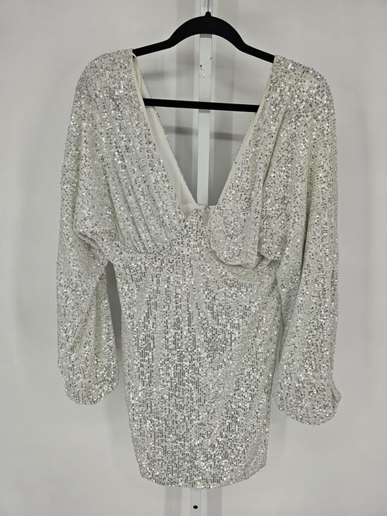 Fashion Nova Dresses & Skirts - Fashion Nova Womens Sz 1X Mini Dress Silver Sequin Long Sleeve Party Formal